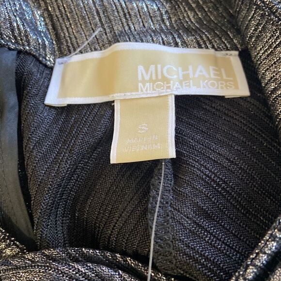 Michael Kors
Metallic Flutter-Sleeve Dress
Gray Size Small - Picture 3 of 3